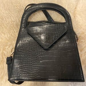 Vintage black fake leather purse